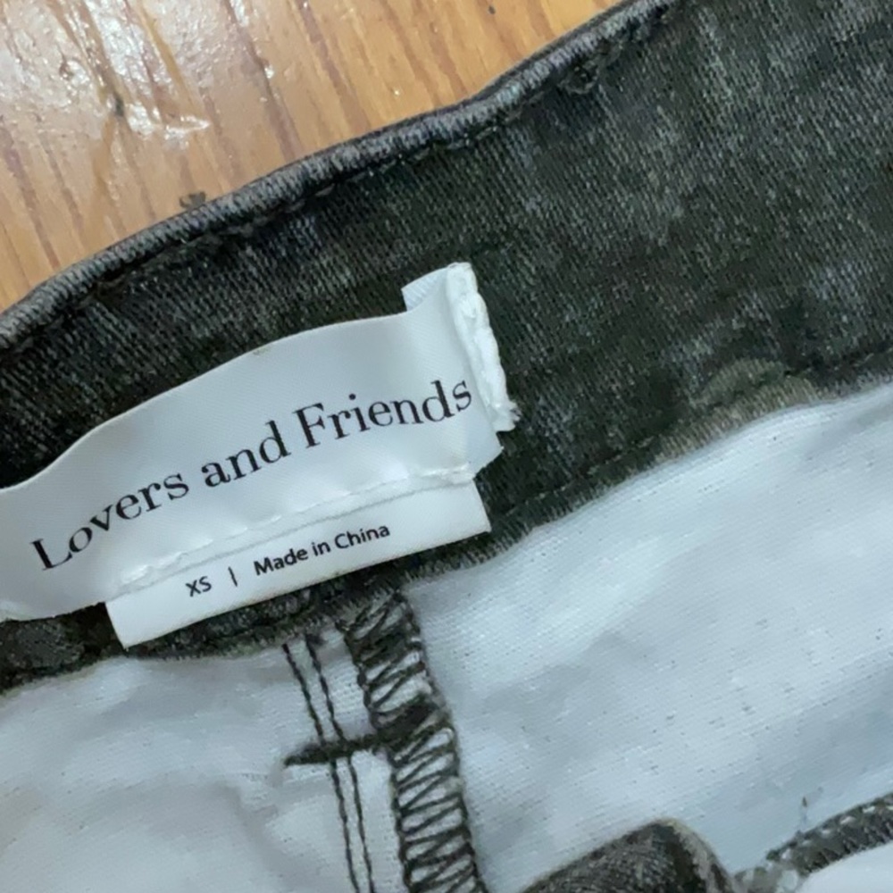 Lovers and Friends Porter Pants Camo Size: XS - Picture 9 of 11